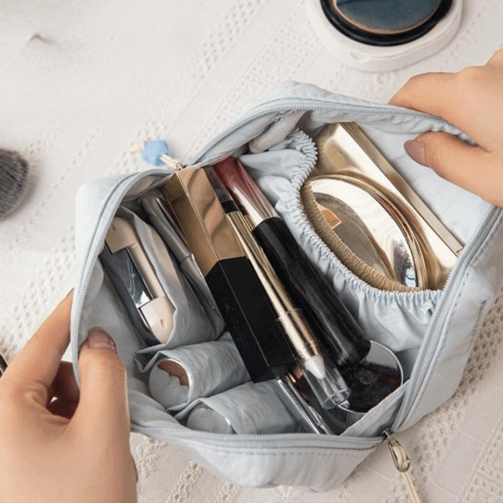 Large Capacity Makeup Storage Bag Portable Waterproof Nylon Lipstick Bag Partitioned Multiple Colors Macaron Color Toiletry Bag
