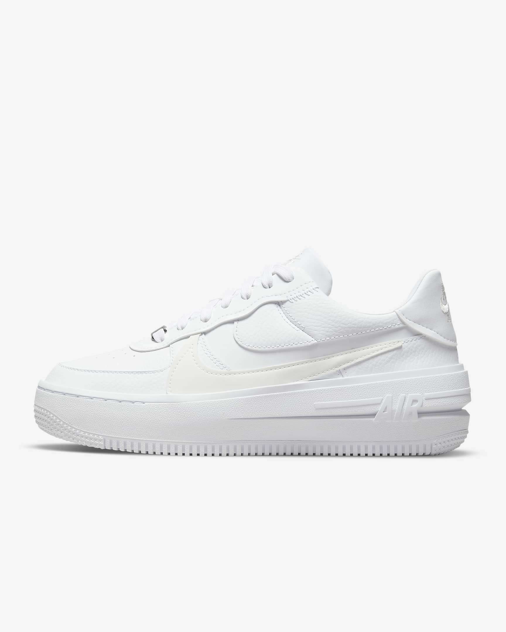 

Женские кроссовки Nike Air Force 1 PLT AFORM DJ9946-100