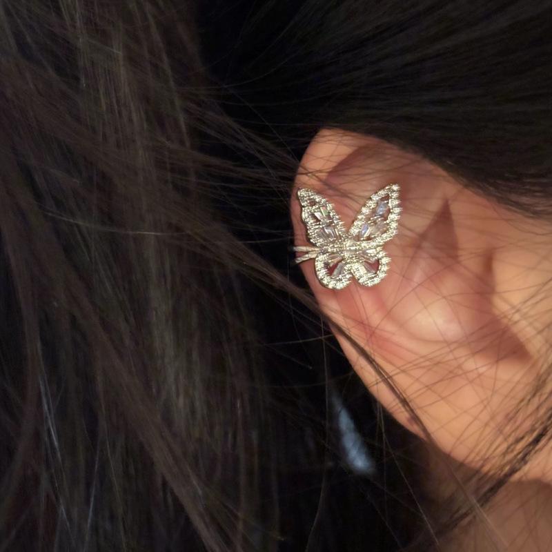 Zirkon Schmetterling Ohrklemme für Damen: Kein Piercing nötig, Stilvoller & Eleganter Knorpel-Ohrring