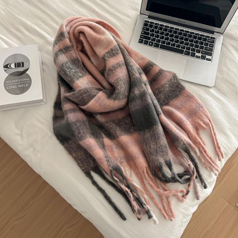 High-End Plaid Shawl for Women - 2025 Autumn/Winter Korean Style Thickened Imitation Cashmere Scarf