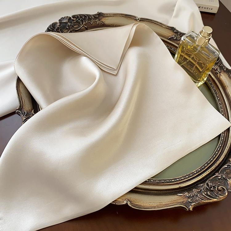 Solid Color Small Square Scarf for Women, Simple Korean Style, Versatile for Spring and Summer, Suitable for Professionals, Bank Employees