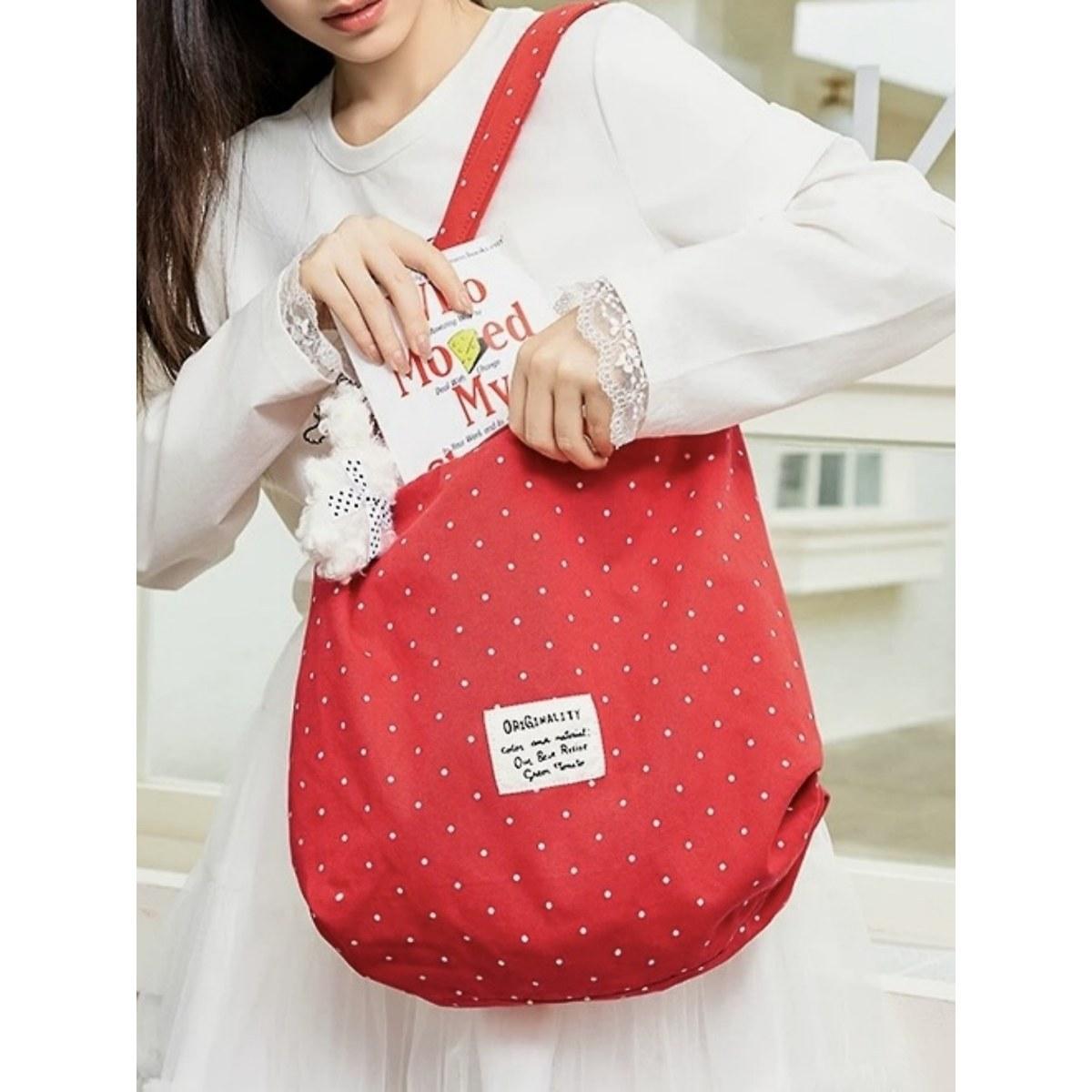 

Простая холщовая сумка в горошек Новая большая сумка-мессенджер через плечо Нишевая сумка-тоут для поездок на работу