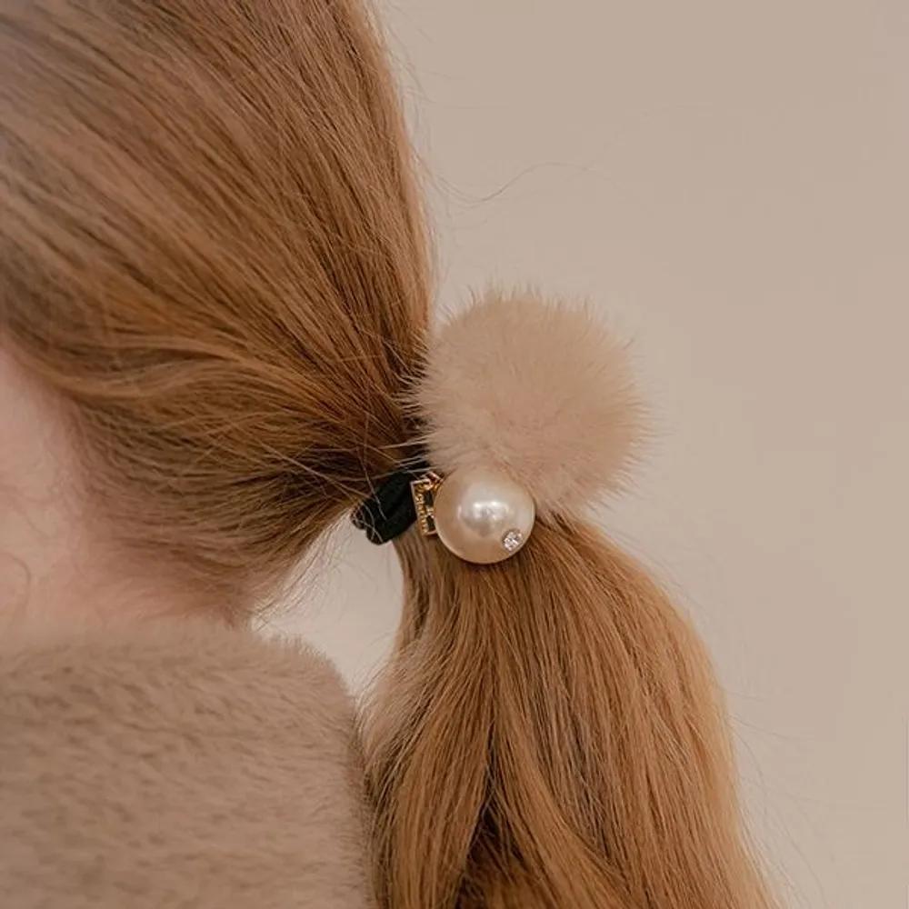 Mink Pearl Ponytail JP-22-196P beige