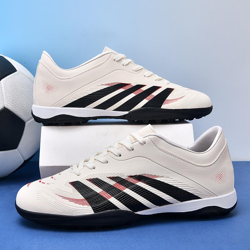 Popular New High-Top Football Shoes Men'S And Women'S Long Nails And Broken Nails Artificial Grass Professional Football Shoes