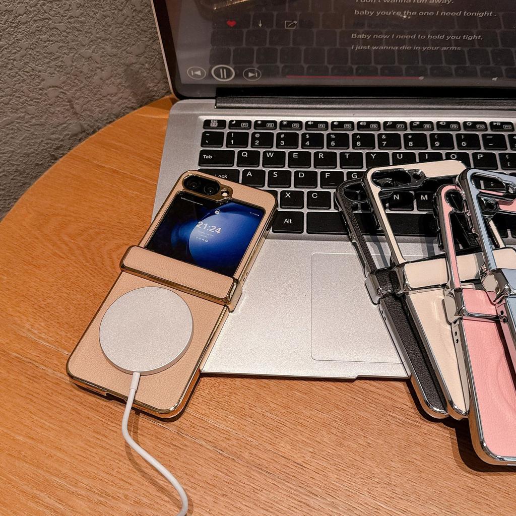 Suitable for Samsung Z Flip7 Mobile Phone Case 3 4 5 6 Business Center Shaft Three Section Lychee Pattern Magnetic Suction Prevent Falling