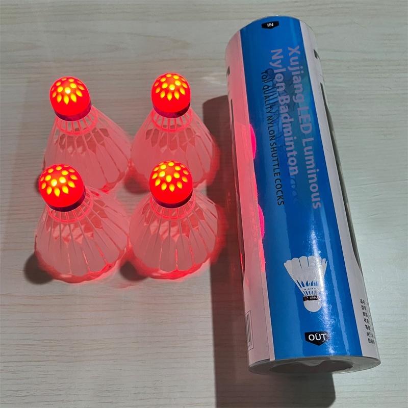 Leuchtender Winddichter Leuchtender Badmintonball, Super Langlebig und Unzerbrechlich, Outdoor Fluoreszierender Heller Nylonball mit Licht