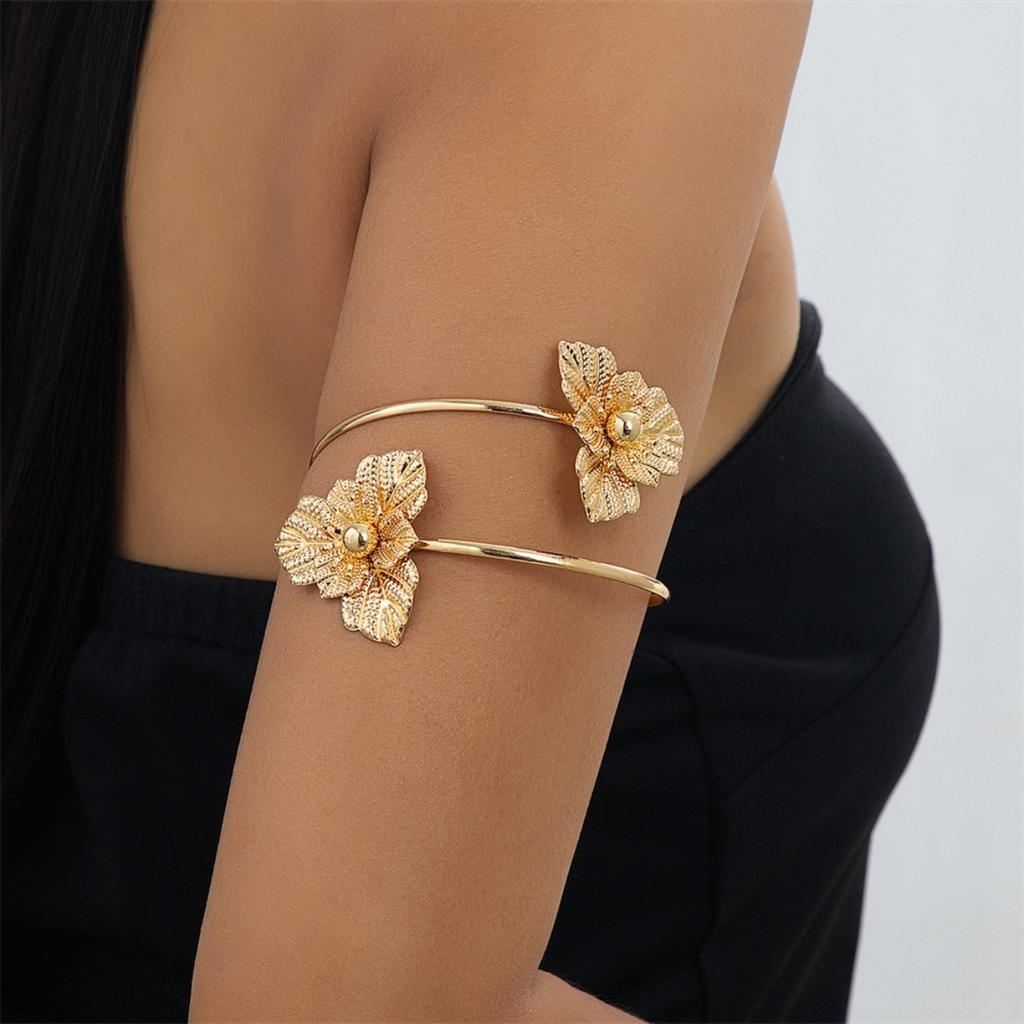Overdreven Metalen Vlinder Bloem Arm Manchet Armbanden Voor Vrouwen Mannen Boheemse Textuur Bloemenblad Open Armband Armband Lichaam Sieraden
