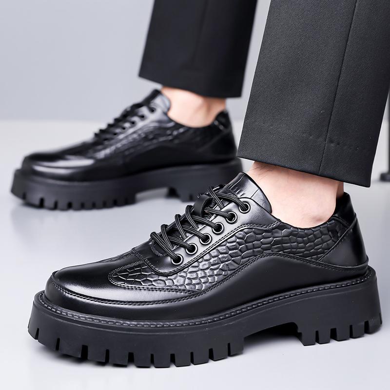 Fashion 2025New Men Casual Leather Business Tooling Shoes Stylish Thick Bottom Designers Shoe High Quality Walking Slip-on Comfy Loafers