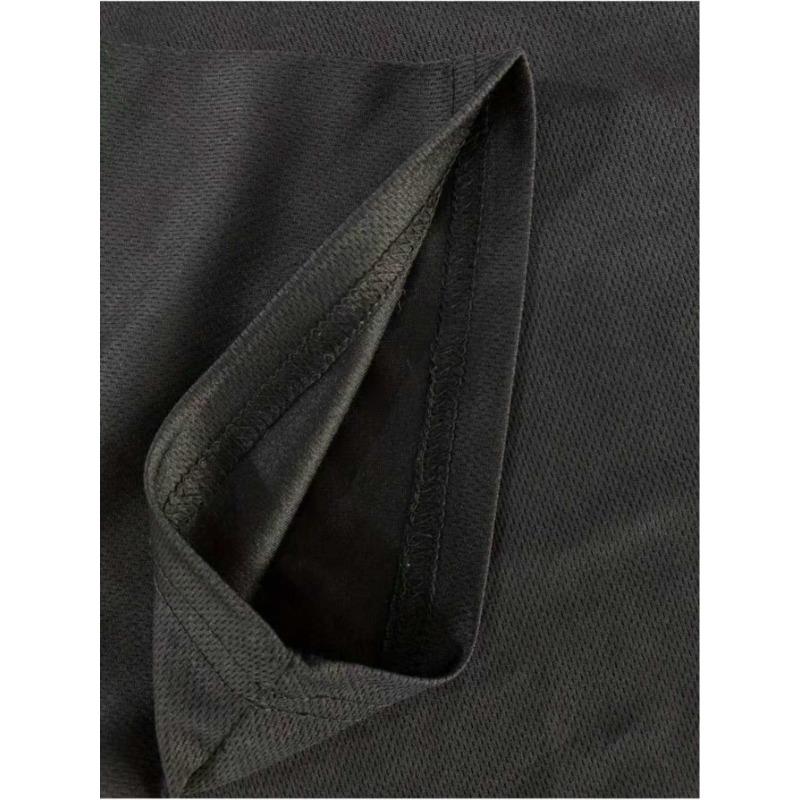 European Sizes Fun "Guess Chicken Butt" Men's Printed T-shirt- Black Short Sleeved Casual Shirt with Humorous Chicken Pattern Design