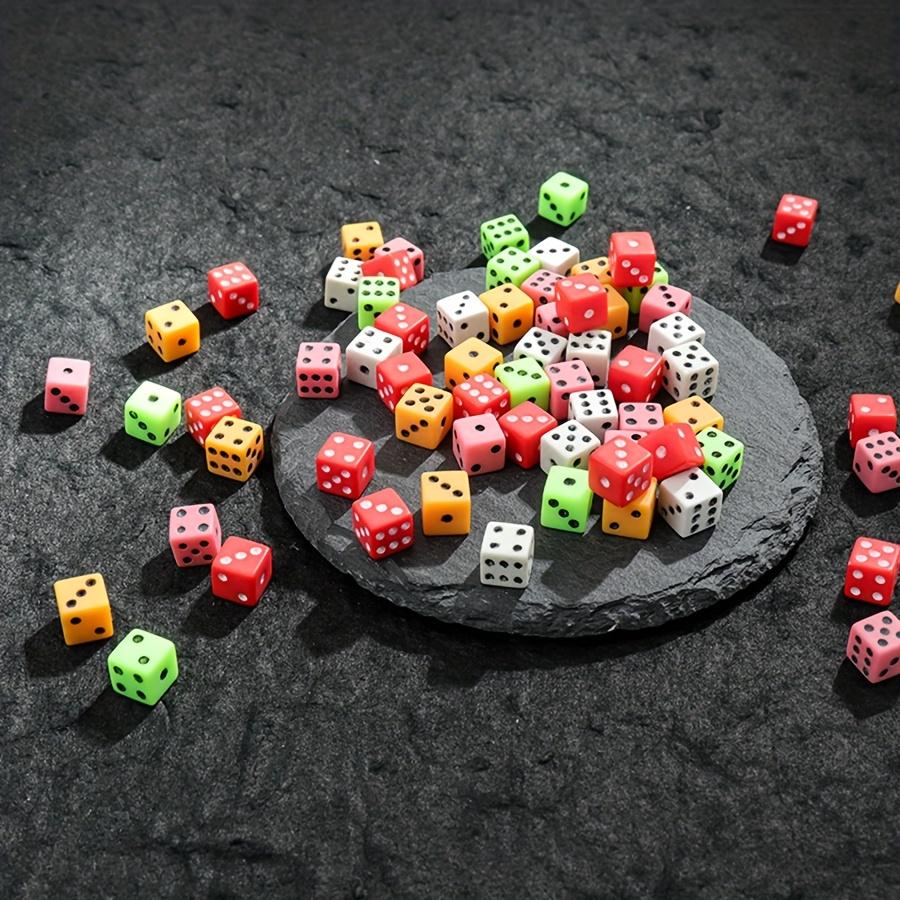 50pcs 8mm Dice Black White Red Green Yellow Multi Color Gaming Dice for Tabletop RPG Board Games Math Teaching JXB