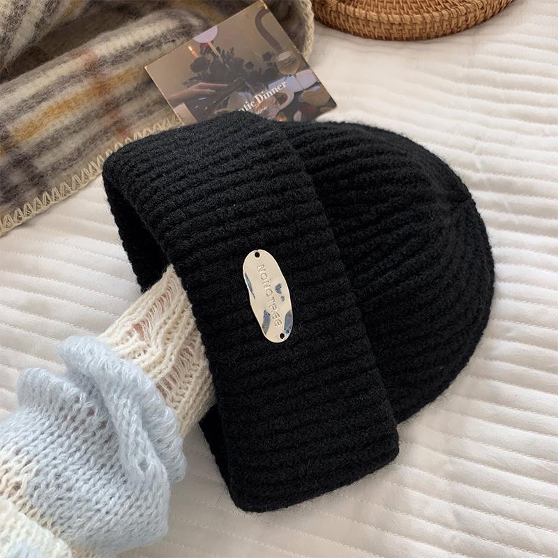 Big Head Circumference Thick Wool Hat Women's Autumn and Winter Loose Warm Cold Hat Ear Protection Show Face Small Beige Knitted Hat