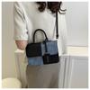 Small Square Bag with Niche Design Splicing and Contrasting Colors, Women's Daily Wear with Crossbody Bags and Fashionable Single Shoulder Bags