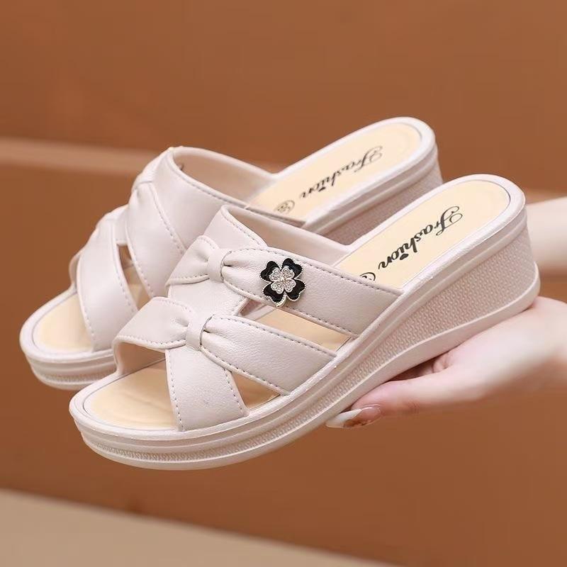 Women's Slippers Heightened Thick-soled Going Out High-end Wedge Heels High-heeled Sandals Home Non-slip Hollow Women's Shoes