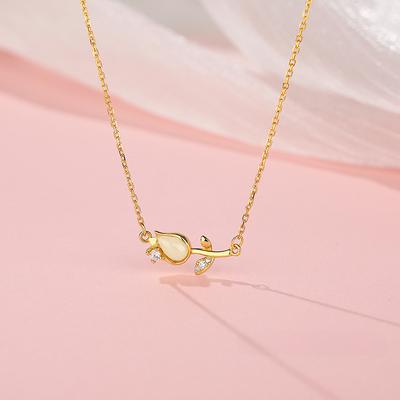 Ľahký luxusný tulipánový náhrdelník, sladký a populárny, elegantná a elegantná retiazka na kľúčnu kosť