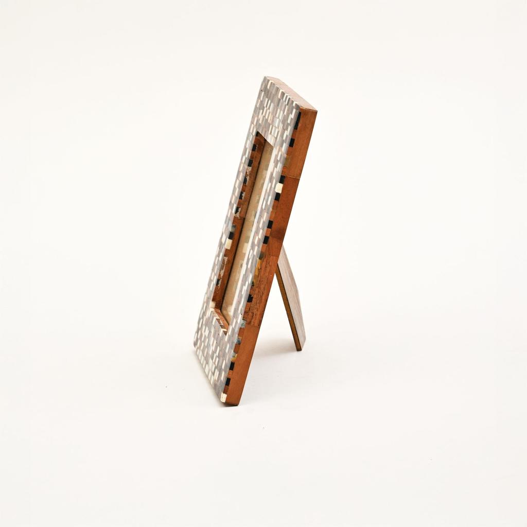 Checkered Pattern Photo Frame – Small 4x6 Handcrafted Bone Inlay Frame
