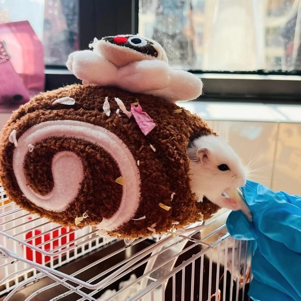 Warm Plush Hamster Cage Cute Pet Sleeping Bag Guinea Pig Cotton Nest  Autumn Winter