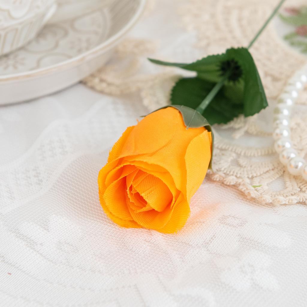 Boutons de Rose Fleurs en Tissu de Soie Fleurs Artificielles Mariage Décoration de Maison Fleurs Hôtel Roses Roses Simples Simulation de Rose Accessoires de Prise de Vue Fleurs Artificielles