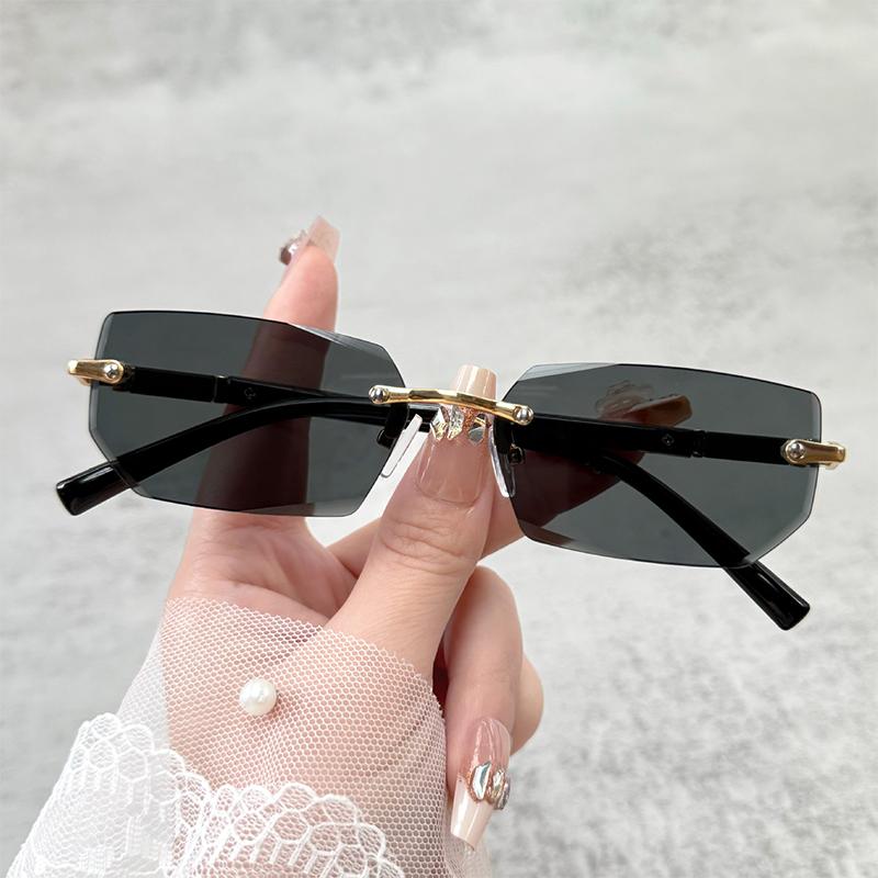 Ochelari de soare la modă pentru bărbați, stil nou european și american de afaceri, fără rame, cu ornamente metalice, ochelari de soare de personalitate pentru femei, în culori jeleu.