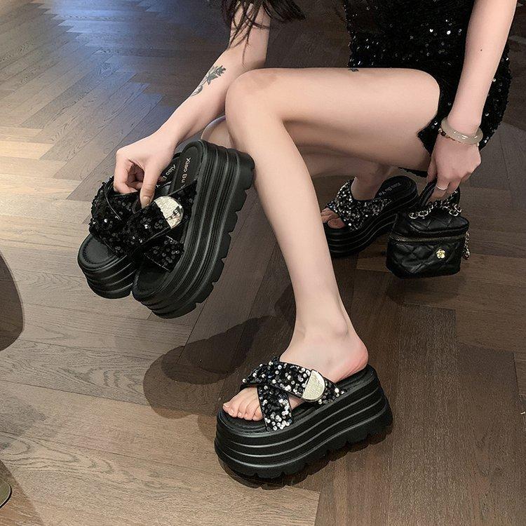 Platform slippers women's fashion outer wear 2025 summer new Korean version small sequined cross muffin sandals