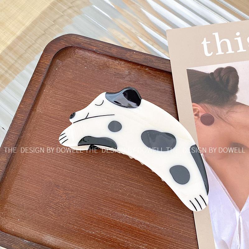 

Unique Handmade Dog Design Hair Claw Clip Acetate Hairpin For Trendy Women BlackWhite Dog