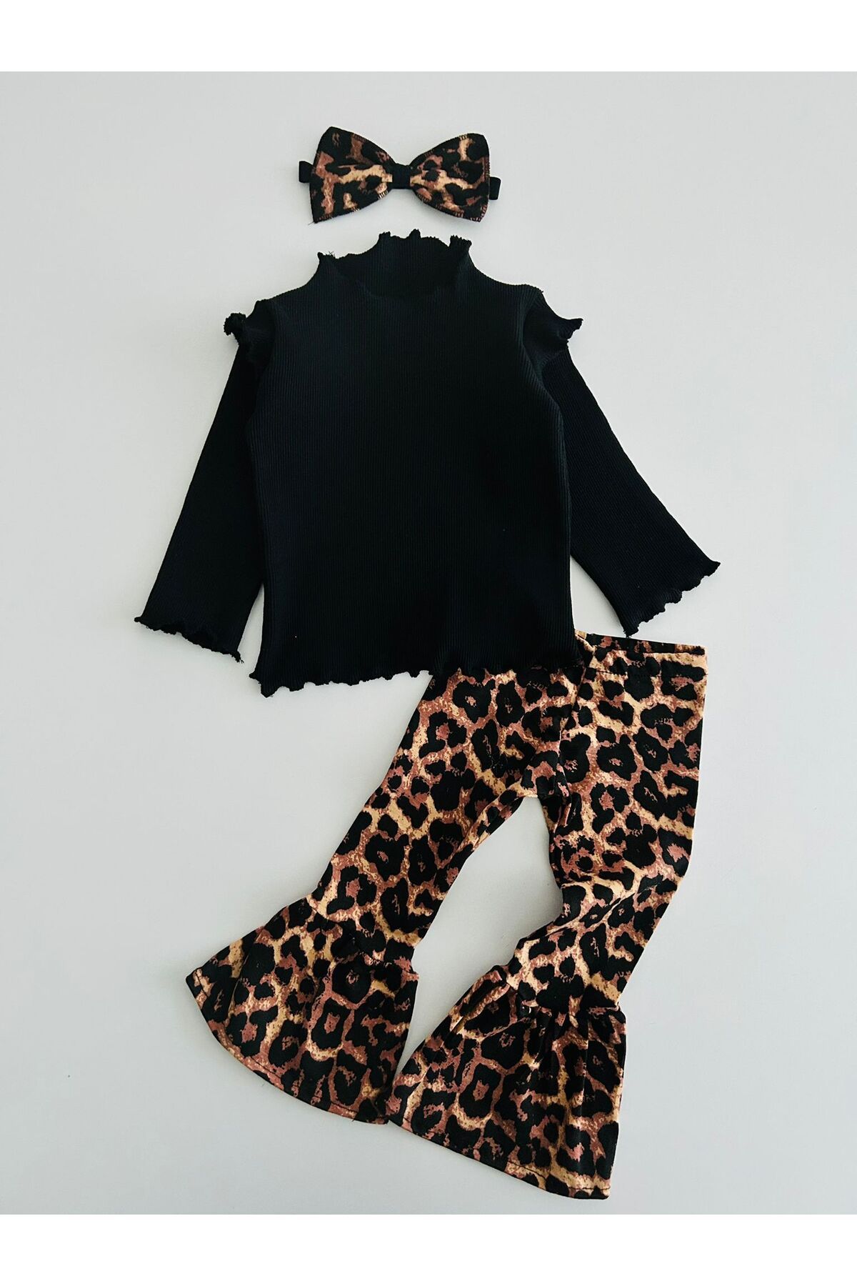 

Baby Girl Girl s Spanish Leg Bandana Leopard Set 2-4 Yaş чорний