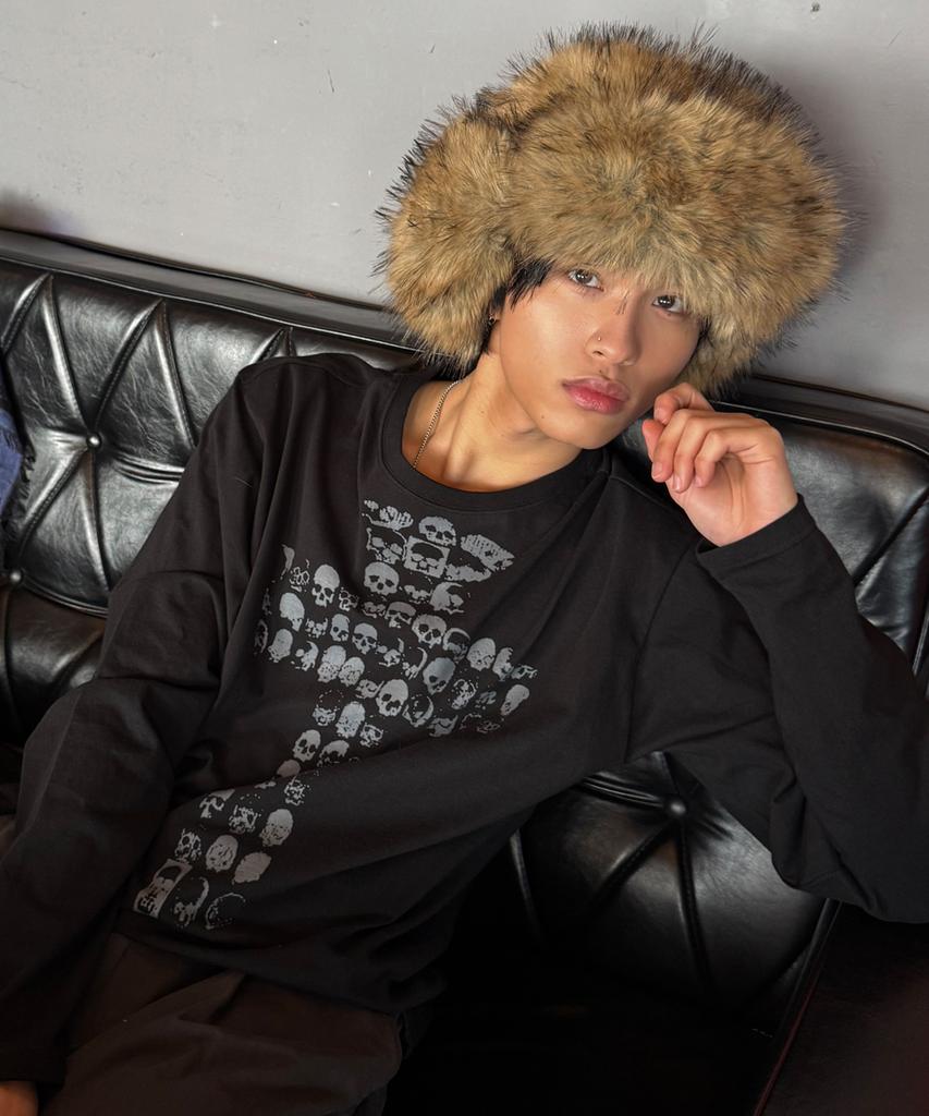 Eontaiteulseoul Cross Skeleton Long Sleeve Black
