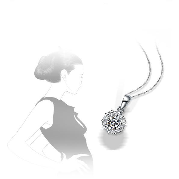 CC Necklaces Pendants For Women Snowflake Cubic Zirconia Heart Hollow Pendant Classic Jewelry No Chain CCN266