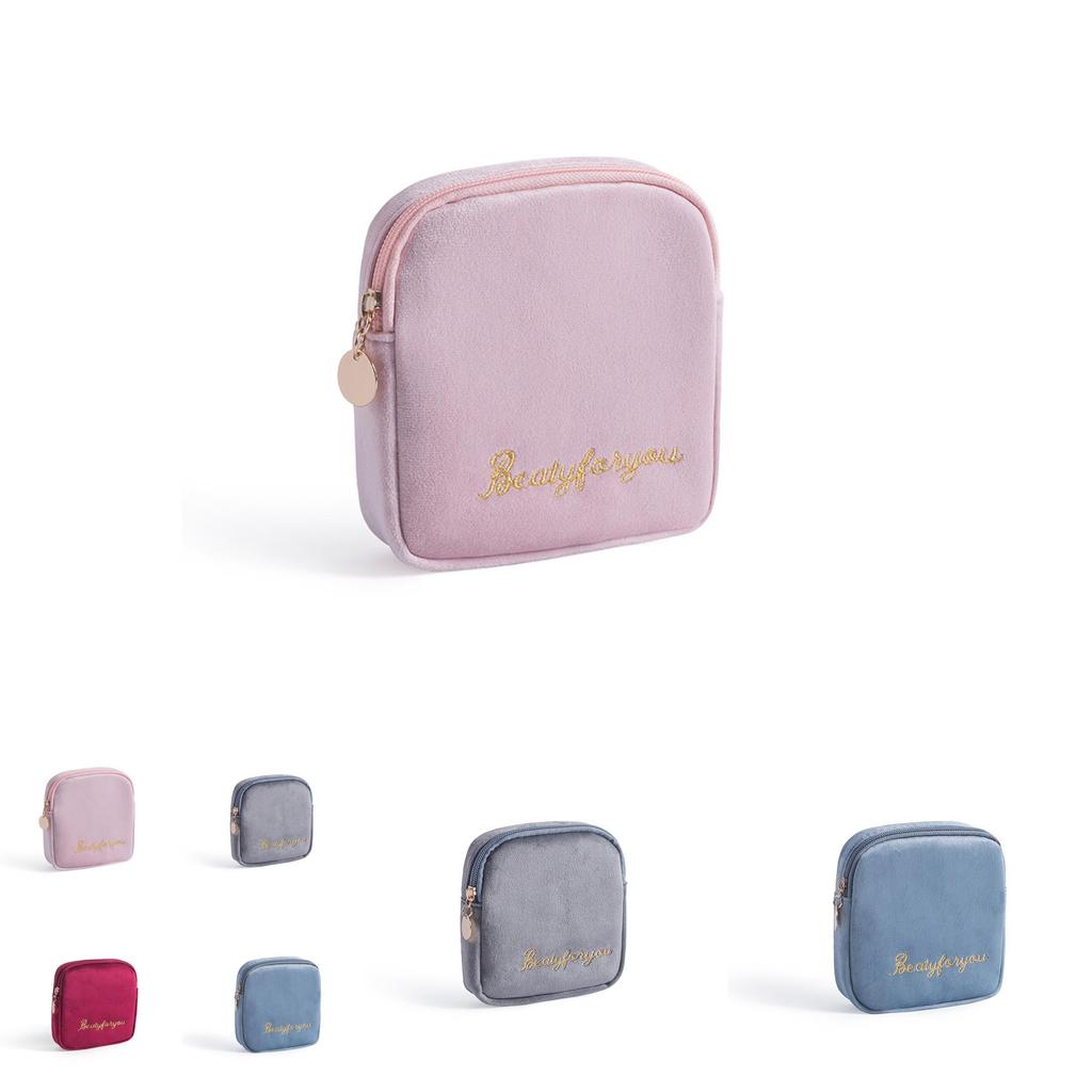 Portable Plush Sanitary Napkin Storage Bag Modern Minimalist Style Travel Organizer