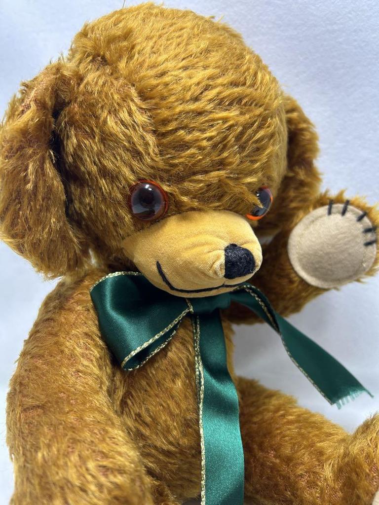 [USED] Cheeky Full of Beans 15-inch Merrythought Teddy Bear