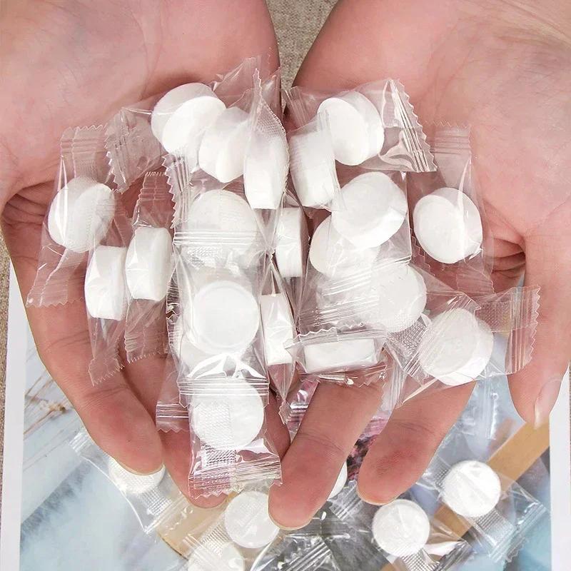 10/100PCS Disposable Compressed Towel Coin Tissue Travel Portable Mini Compressed Towel Absorbent Face Wipes for Outdoor Camping