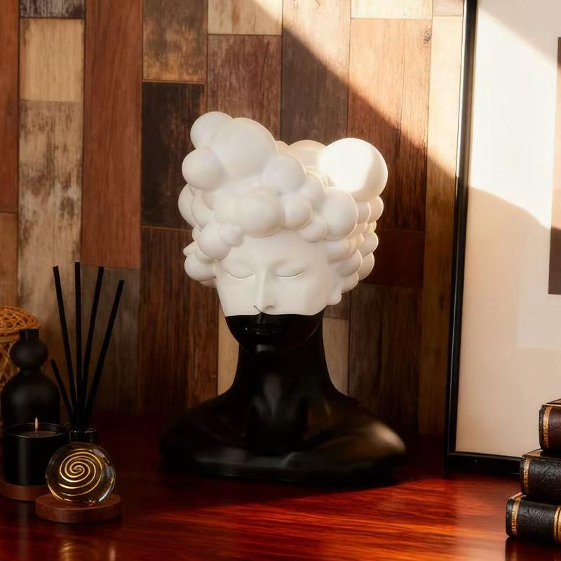 Miniso Creative Black and White Woman Decoration Abstract Character Sculptures Portrait Home Decor Office Living Room Ornament
