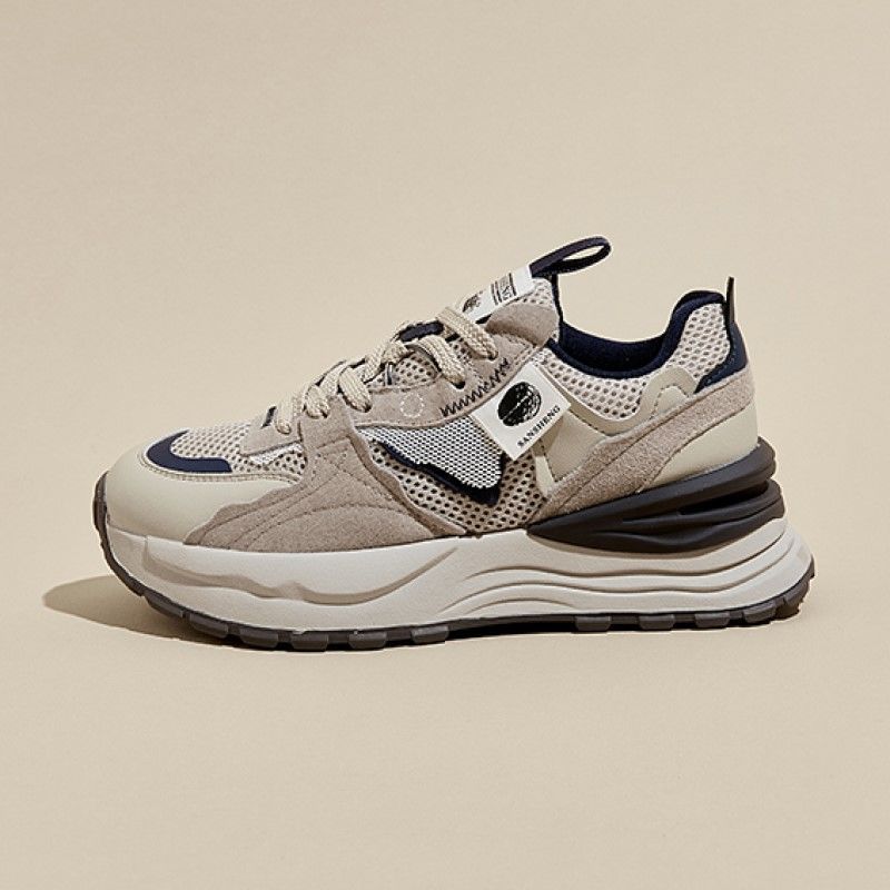 Women's Shoes Versatile Women's Shoes Shark Pants Shoes Versatile Lightweight Sneakers