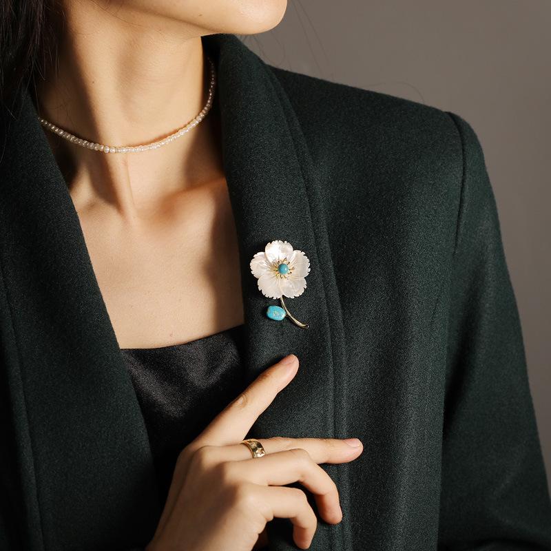 Xiliang Concubine Mother-of-Pearl & Blue Turquoise Peach Blossom Brooch – Elegant Coat Accessory Pin