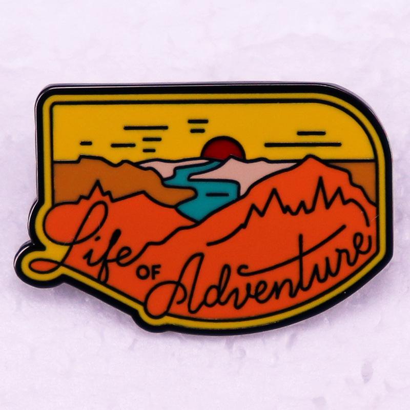 

Adventure Brooch Badge: Scenic Accessories