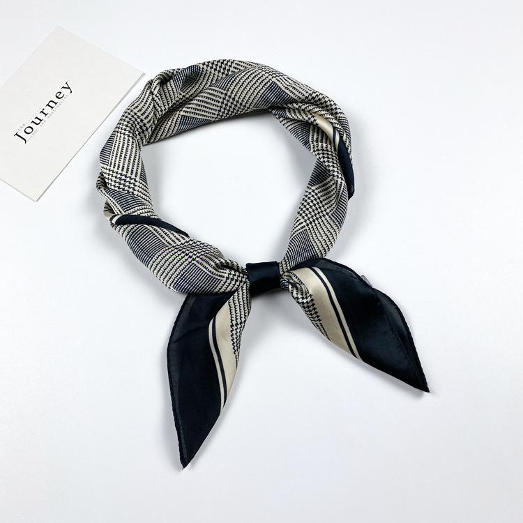 Small Silk Scarf Women'S Season Small Square Scarf Summer Scarf Versatile Fashion Decoration Professional Small Scarf Tide