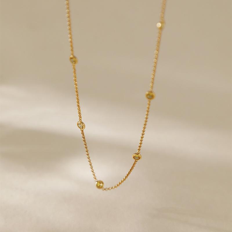 Classic Versatile Zircon Inlaid 18k Gold Plated Brass Fashion Clavicle Necklace белый