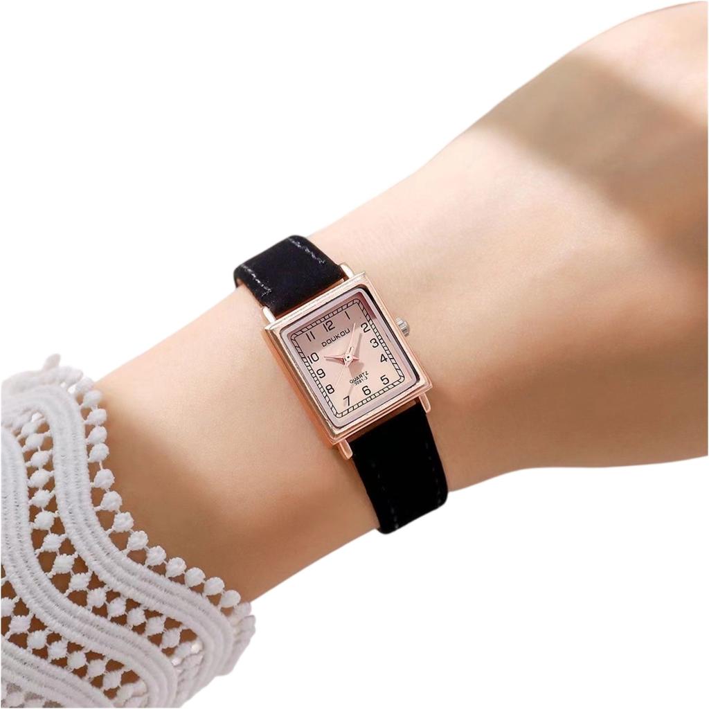 Women Fashion Leather Watch
