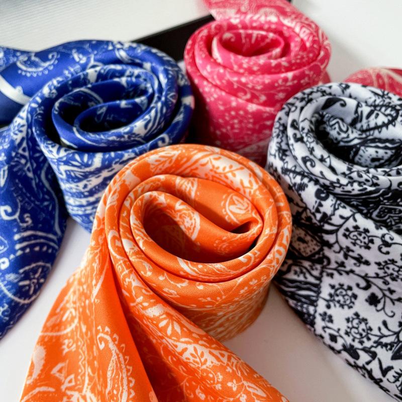 Spring New Printed Small Square Scarf Satin Chiffon Imitation Silk Material Women's Silk Scarf Shopping with High-end Wholesale