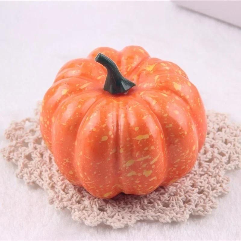 5Pcs Mini Artificial Pumpkins Foam Pumpkins Halloween Decorate Pumpkins Orange Color Suitable Household Festival Party Supplies
