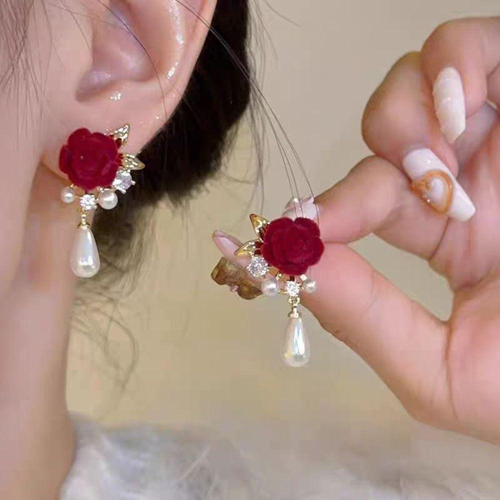 1Pairs Rose Flower Decorative Earrings Red Velvet Rose Pearl Stud Earrings  Wedding Jewelry