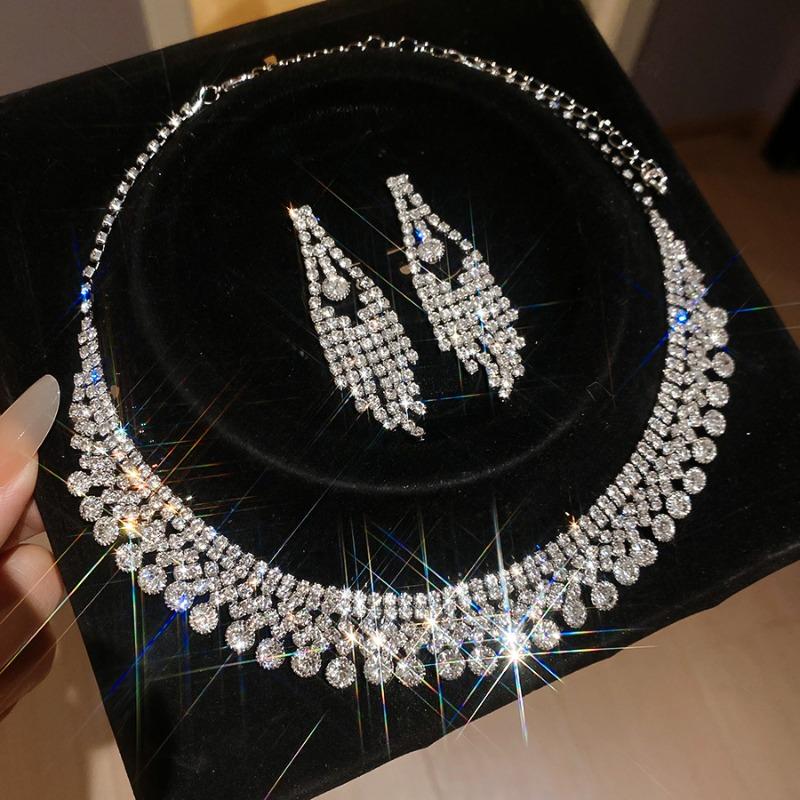 Meier Minimalist chic diamond-studded floral tassel earrings and necklace set - statement european & american jewelry