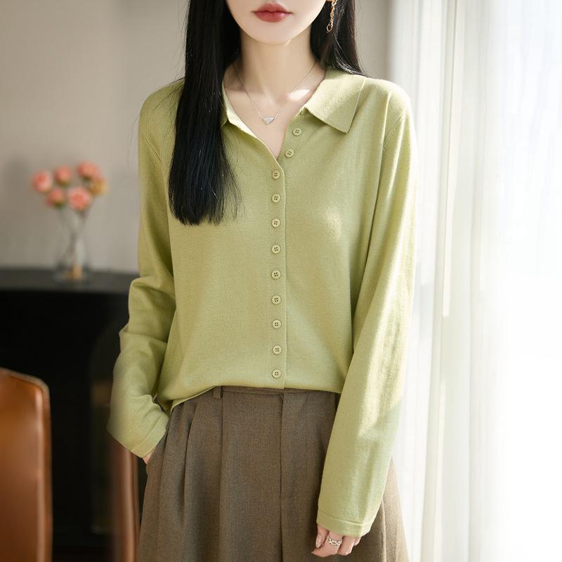 Women's Korean Style Lapel Wool Knit Cardigan with POLO Collar - Long Sleeve, Versatile, Casual Sweater for Spring.
