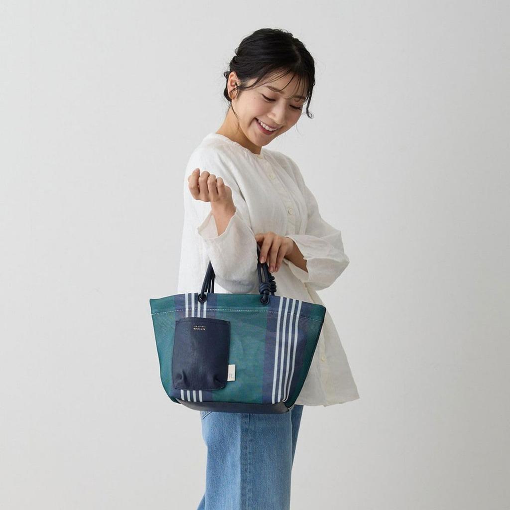 Rootote Fluffy Lightweight Mesh Horizontal Small Tote Bag SC.Deli.Stripe.Wafer-B 1084 (01 Sax)