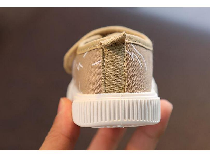 Toddler Breathable Canvas Shoes - Spring & Autumn Baby Walking Shoes, Non-Slip Skate Shoes for Boys & Girls, Casual Kids' Single Shoes.