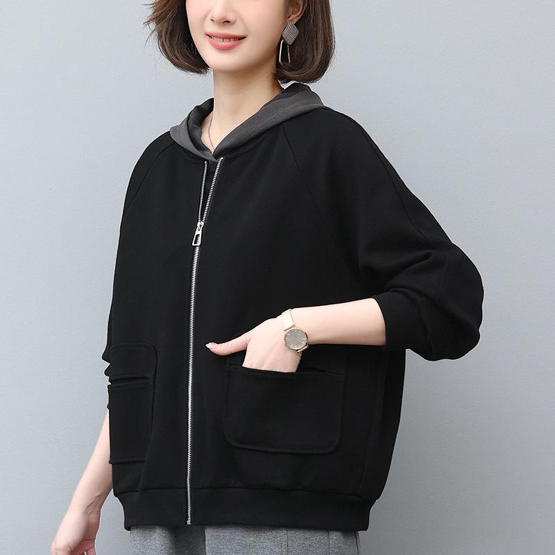 Women's Spring 2024 Hong Kong Style Loose Baseball Jacket - Plus Size Slimming