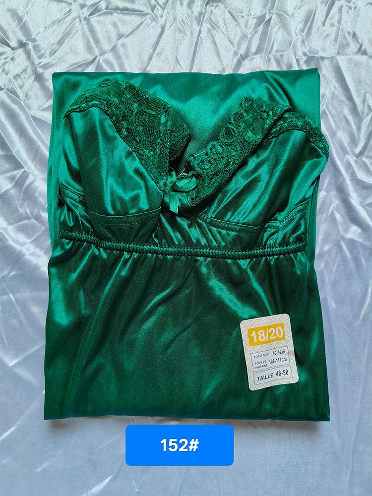 Elegantes tief ausgeschnittenes rückenfreies Spitzen-Nachthemd - Luxuriöse & bequeme Hauskleidung