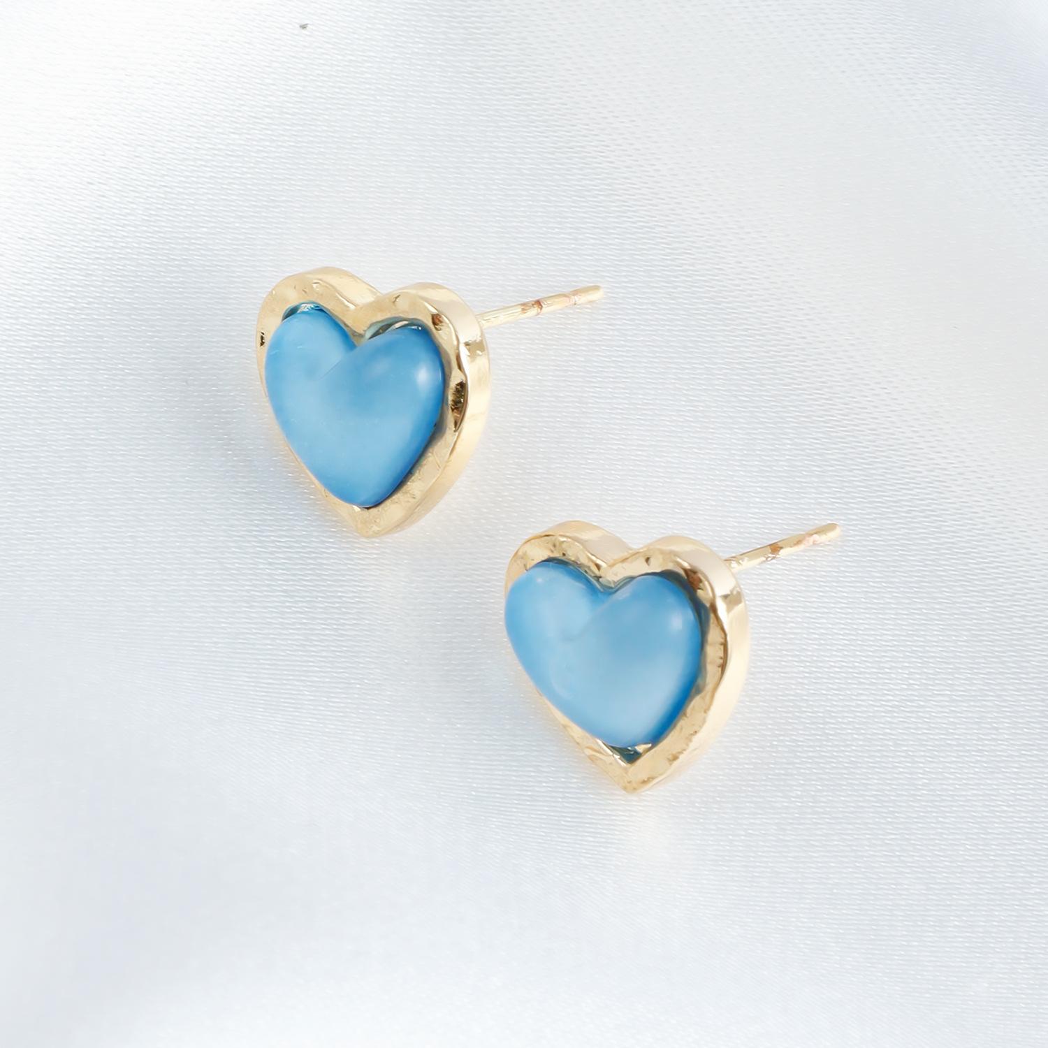 Casual less blue love stud earrings Korean version ins style small cute temperament earrings Internet celebrity same earrings золотой