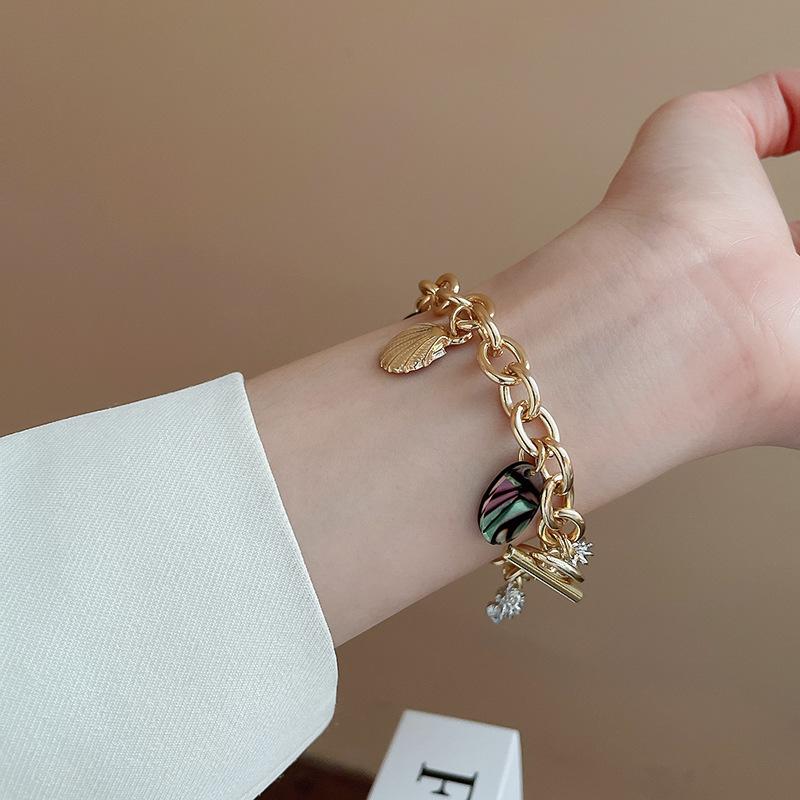 GemChic Women's Retro Alloy Conch Starfish Pendant Chain Bracelet Classical Ethnic Birthday Christmas Jewelry Gift