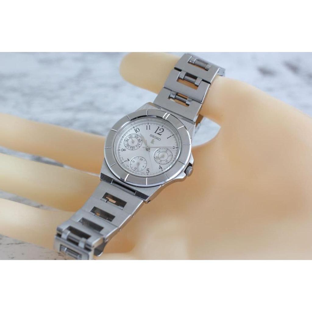 Used Working item Seiko LUKIA watch 5Y89-OB20