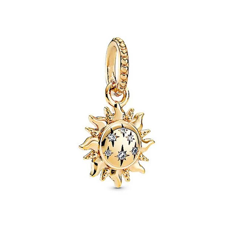 

DIY Sparkling Golden Jewelry Gifts Original Lucky Clover Labrador Puppy Dog Sea Turtle Seahorse Charm Beads Fit Snake Bracelets